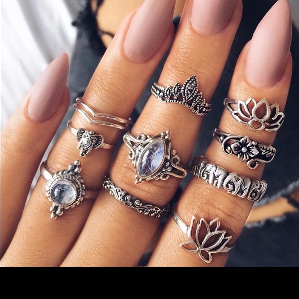 Bohemian ring set 🔥